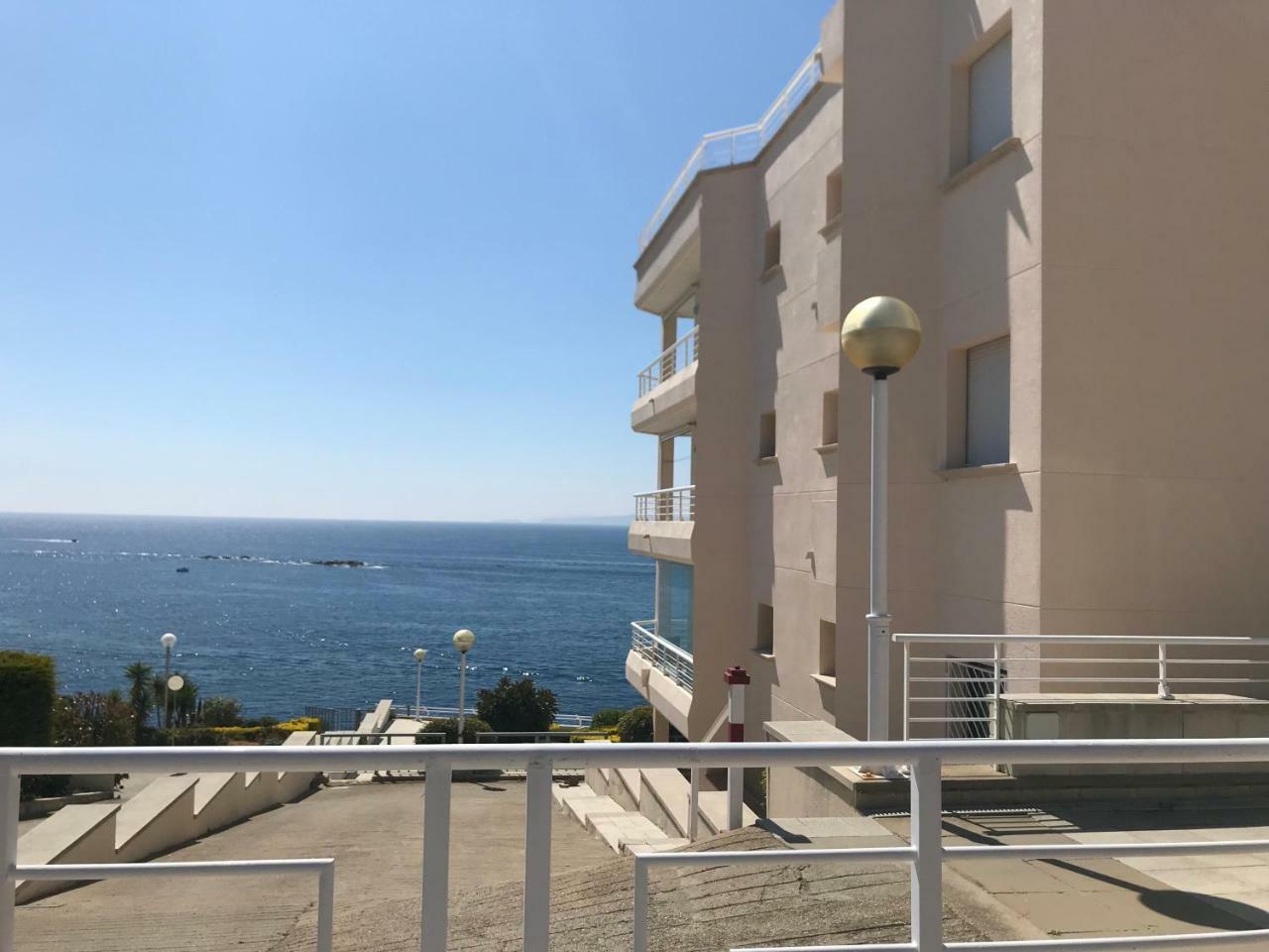 شقة Golden Bay روساس المظهر الخارجي الصورة